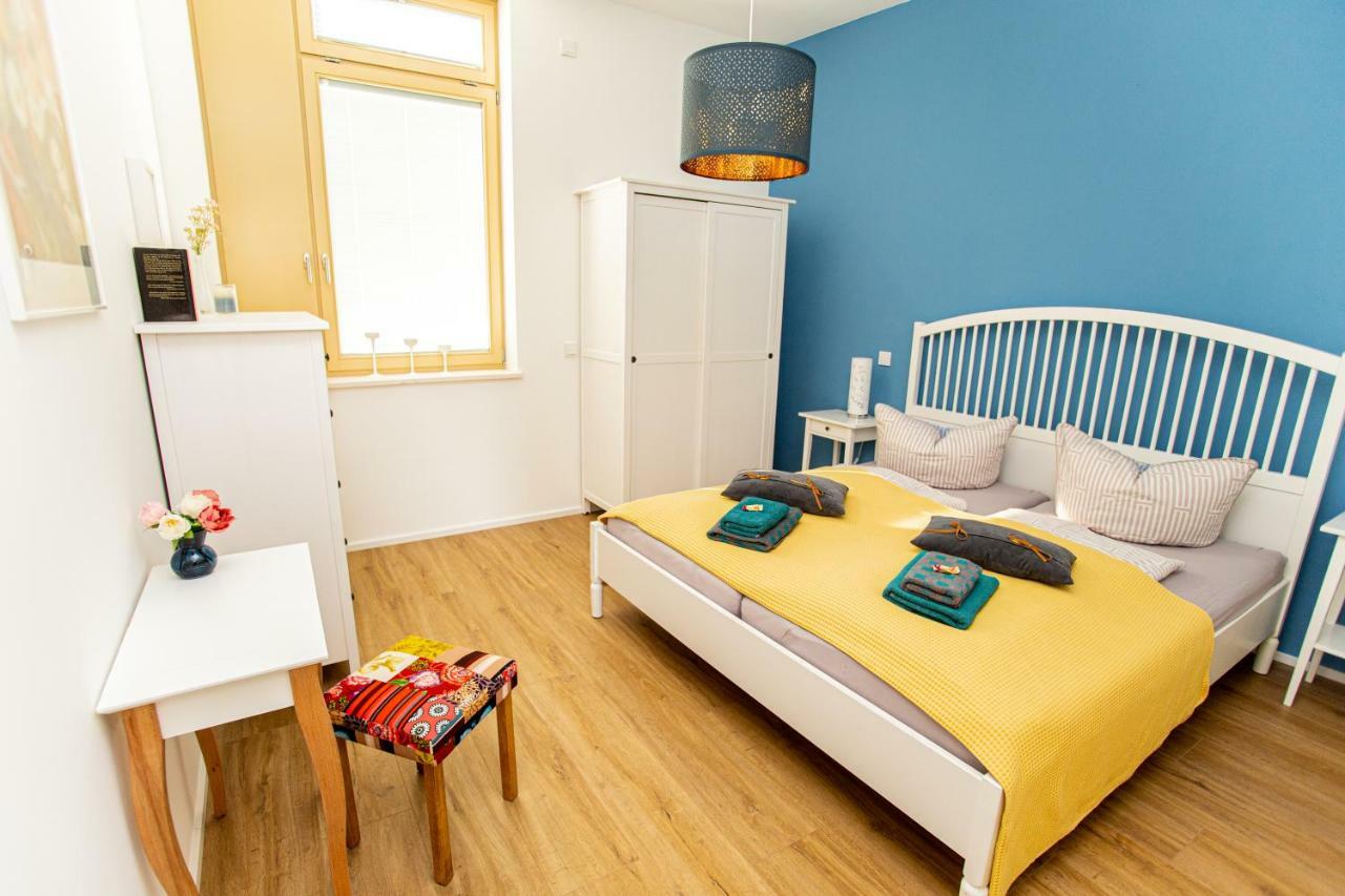 Eckhof Domizil - Grosszuegige Ferienwohnung Mit Kleinem Garten In Der Altstadt Von Гота Екстер'єр фото
